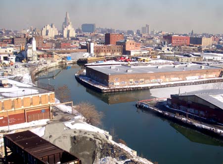 Gowanus Canal in Brooklyn (New York City)
