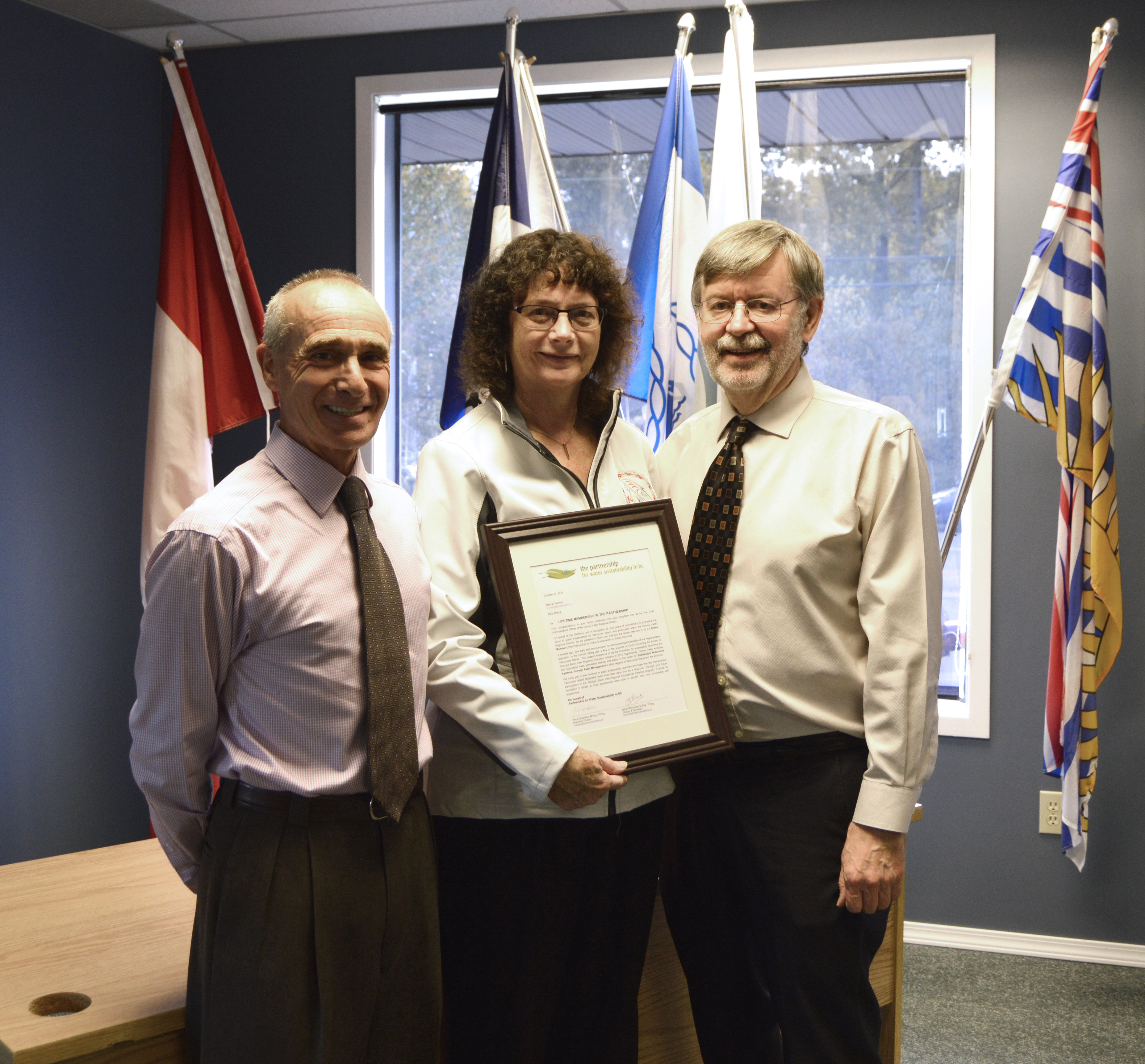 Derek Richmond (Director & CAVI Past-Chair) and Kim Stephens (Executive Director) co-presented a framed copy of the “letter of recognition” attesting to Debra’s Lifetime Membership in the Partnership.